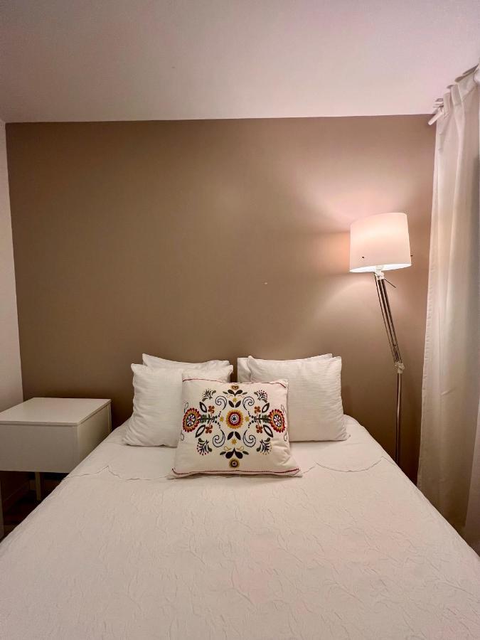 Cozy Apartment In Historical Center Viana do Castelo Luaran gambar